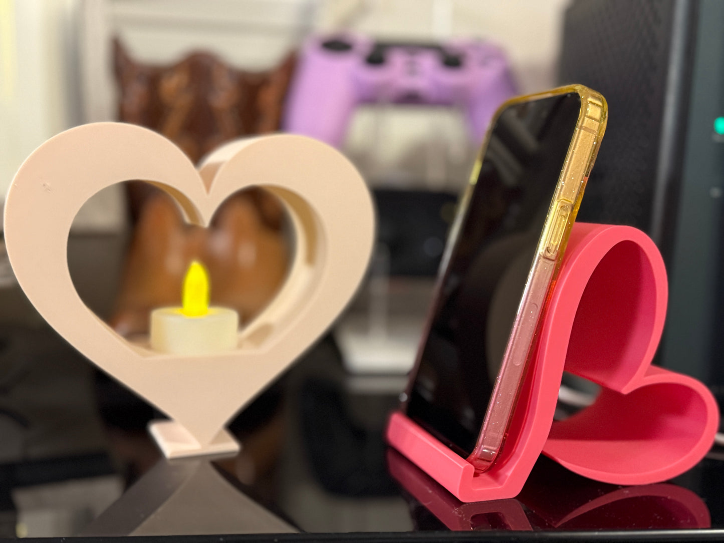 Heart Shaped Phone Stand